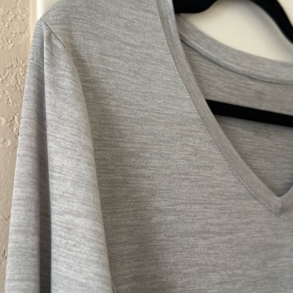 Danskin/ TeeTop, Large, Gray/ long sleeve - Picture 2 of 8